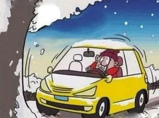 邯郸雪后发生多车连撞事故,出行注意安全